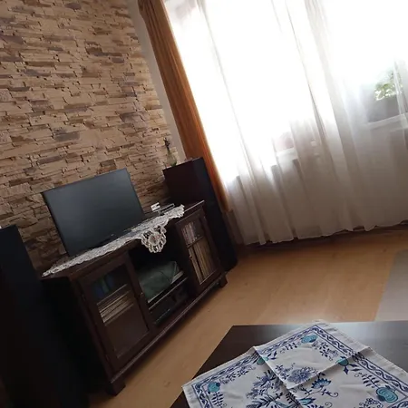 Maison d'hôtes Prizemni S Koupelnou A Kuchyni Svinarov